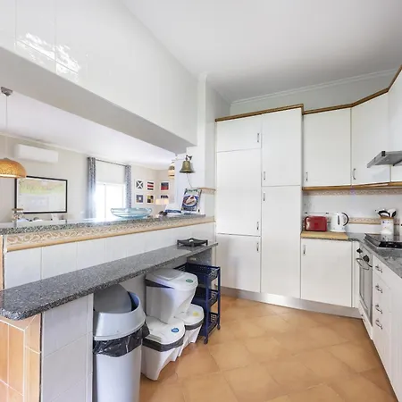 וילה Coolhouses Algarve Luz, Casa Amendoeiras
